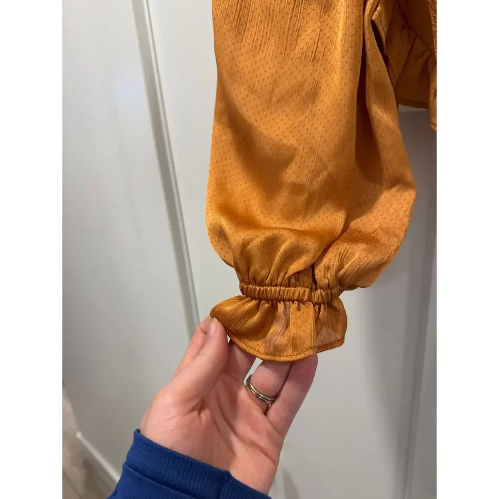 ASTR the label puff long sleeve adjustable scrunch burnt orange top